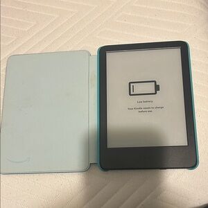 Amazon Kindle E-Reader - Black and Light Blue